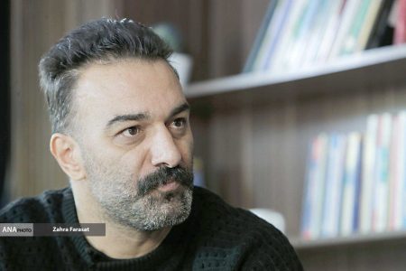 عمران زاده:تا آخر عمر به استقلال بر نمی گردم/ قلعه نویی گفت «آقای اِستِرِسیان» استرس داری؟ / رحمتی و جباری الان بودند 100 میلیارد قیمت داشتند+فیلم